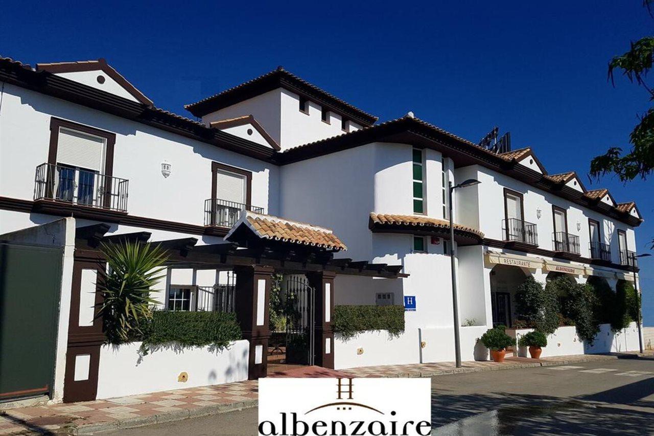 Albenzaire Asador 3*