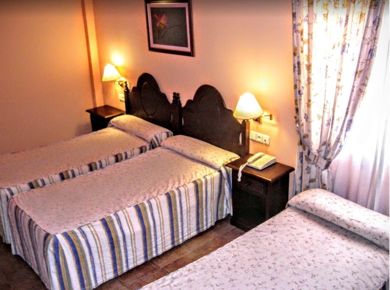 Hotel Albenzaire Asador