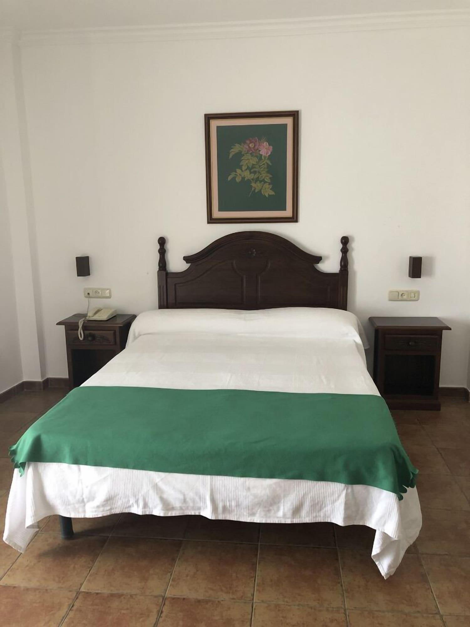 Hotel Albenzaire Asador 3*