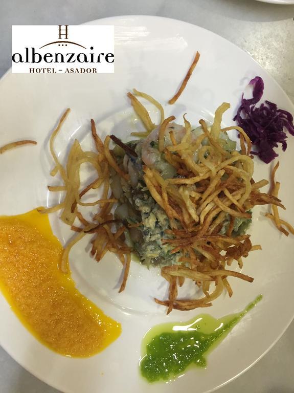 Albenzaire Asador 3* Fuensanta (Andalucia)